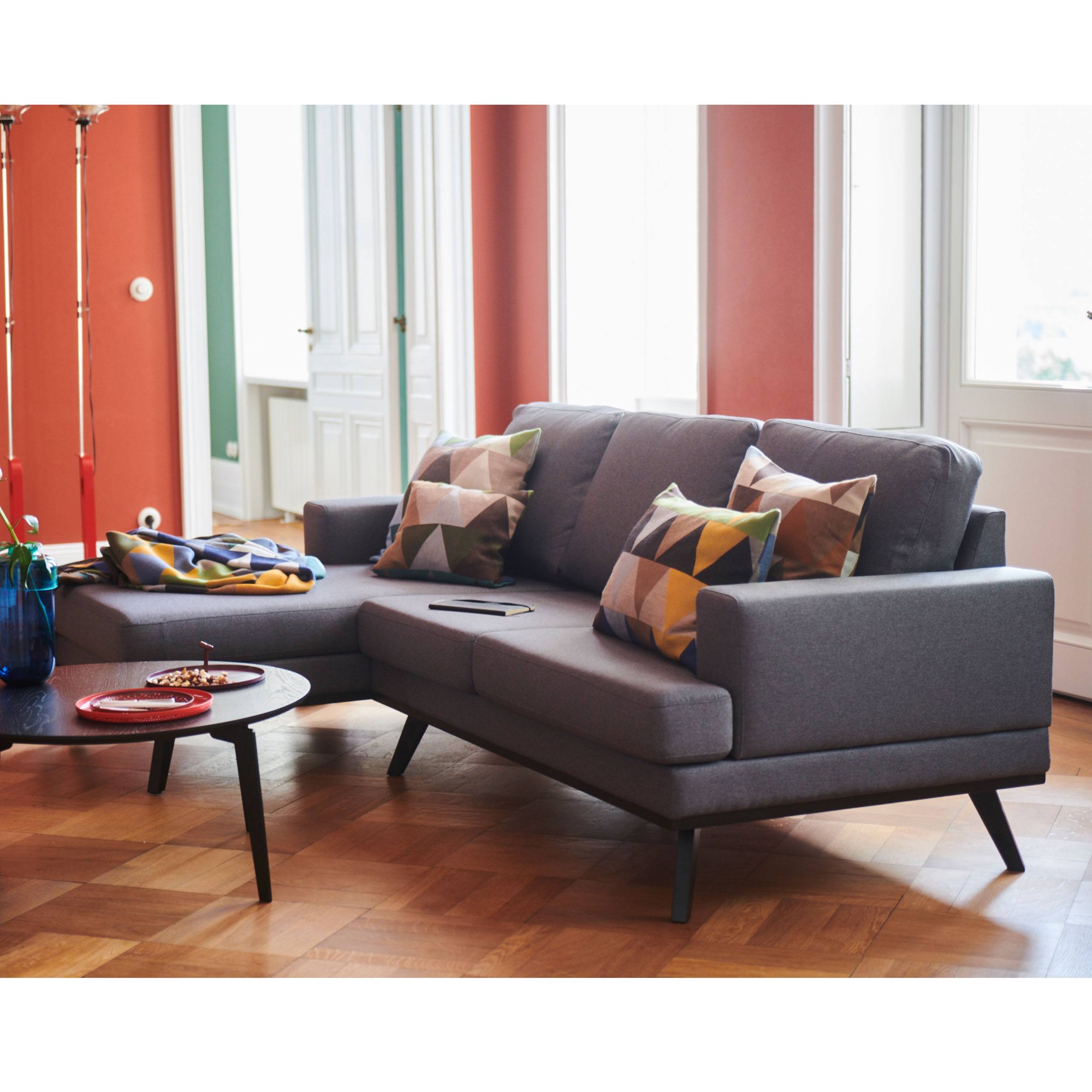 Larvik 2-Sitzer Sofa mit Longchair links