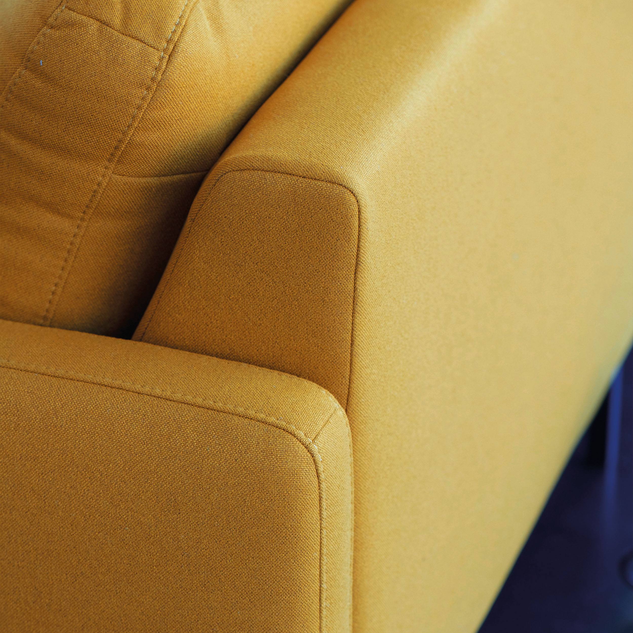 Verona 3-Sitzer Sofa mit Longchair links plus Sitzauszug motorisch