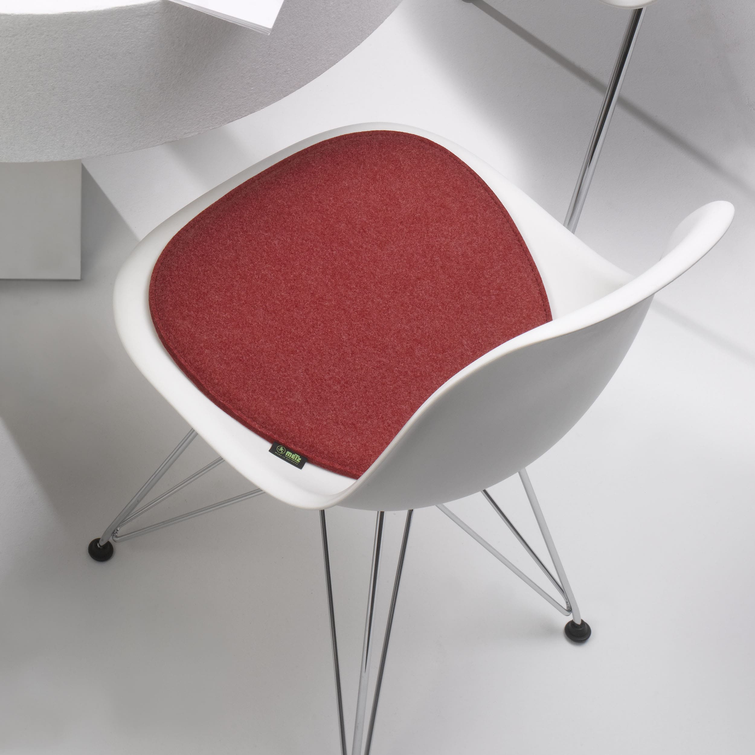 Violan Sitzkissen z.B. für Eames Side Chair
