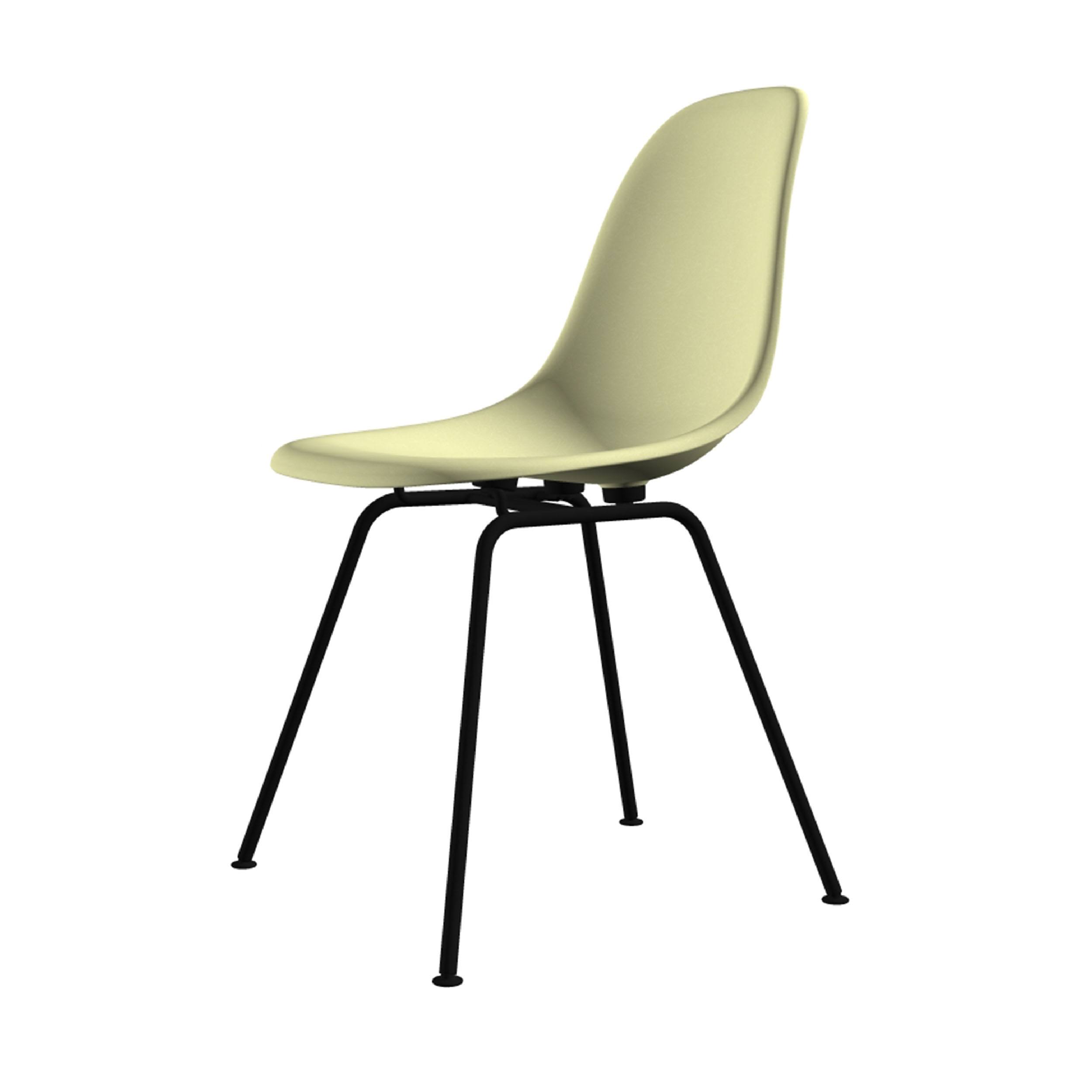 Eames Fiberglass Side Chair Stuhl DSX Filzgleiter