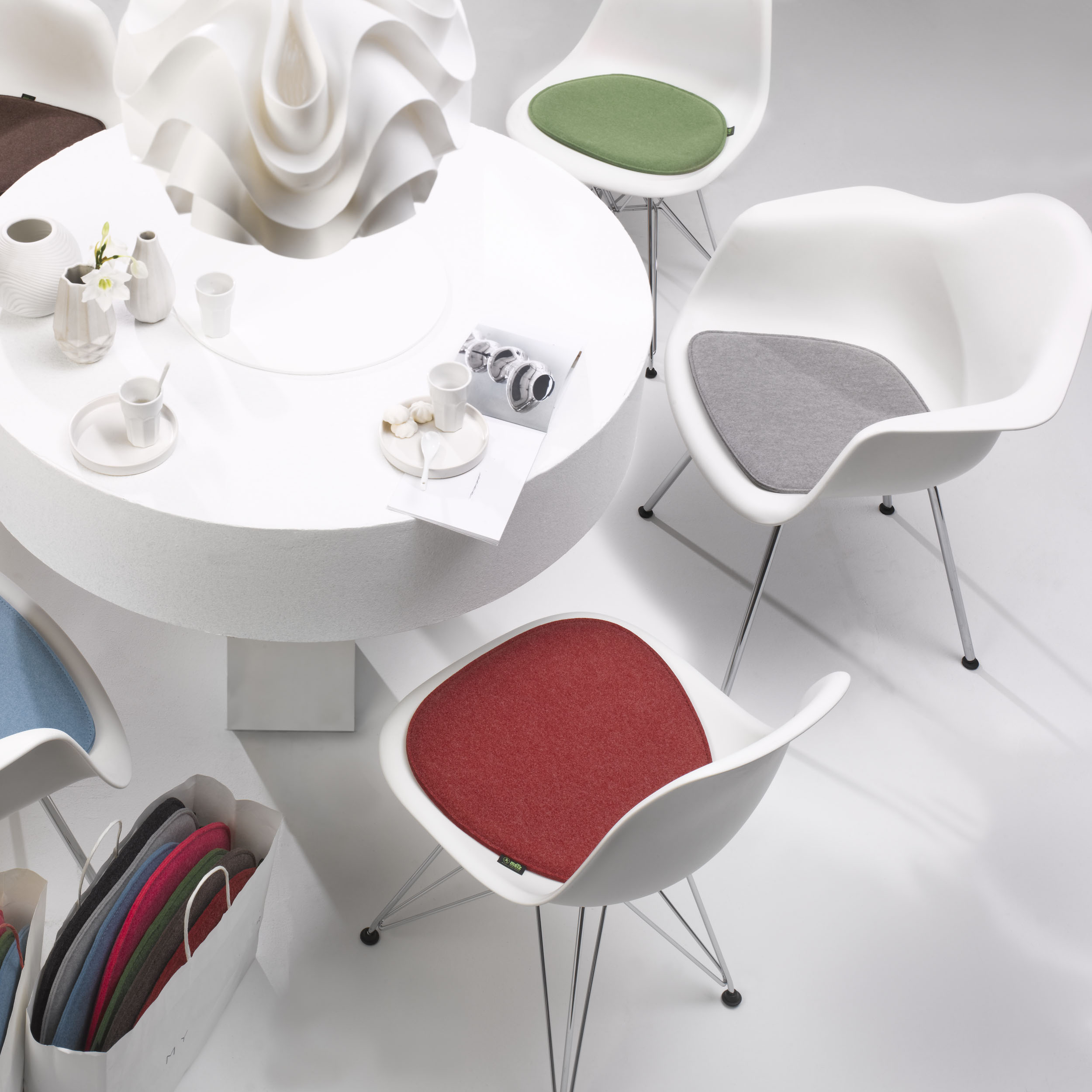 Violan Sitzkissen für Eames Side Chair